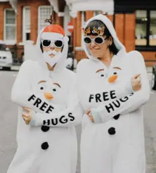 Free Hugs